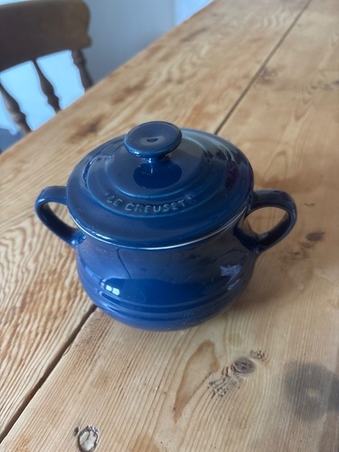 Blue creuset soup - bowl, with